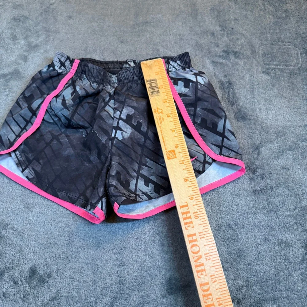 Nike‎ Dri Fit Shorts Girls Medium 5-6 Years Black Gray Pink Geometric Athletic